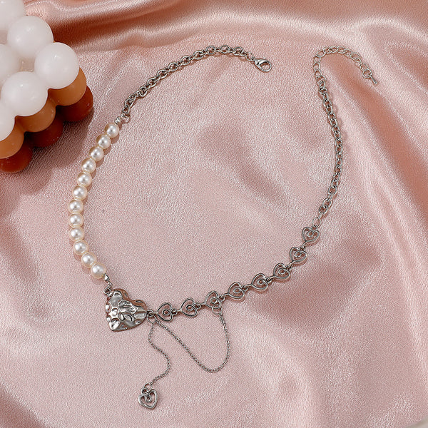 Love Pendant Clavicle Chain Pearl Necklace